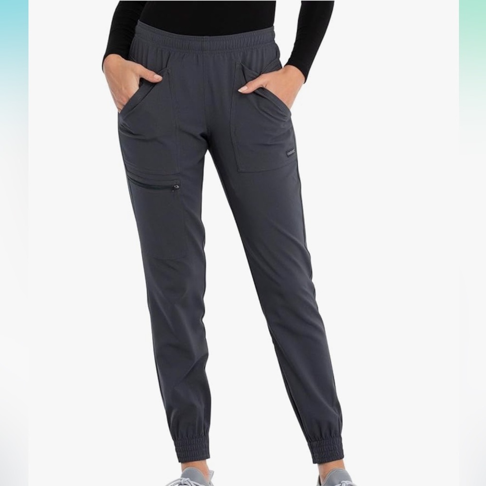 Cherokee Women’s Mid Rise Tapered Leg Jogger Scrub Pants